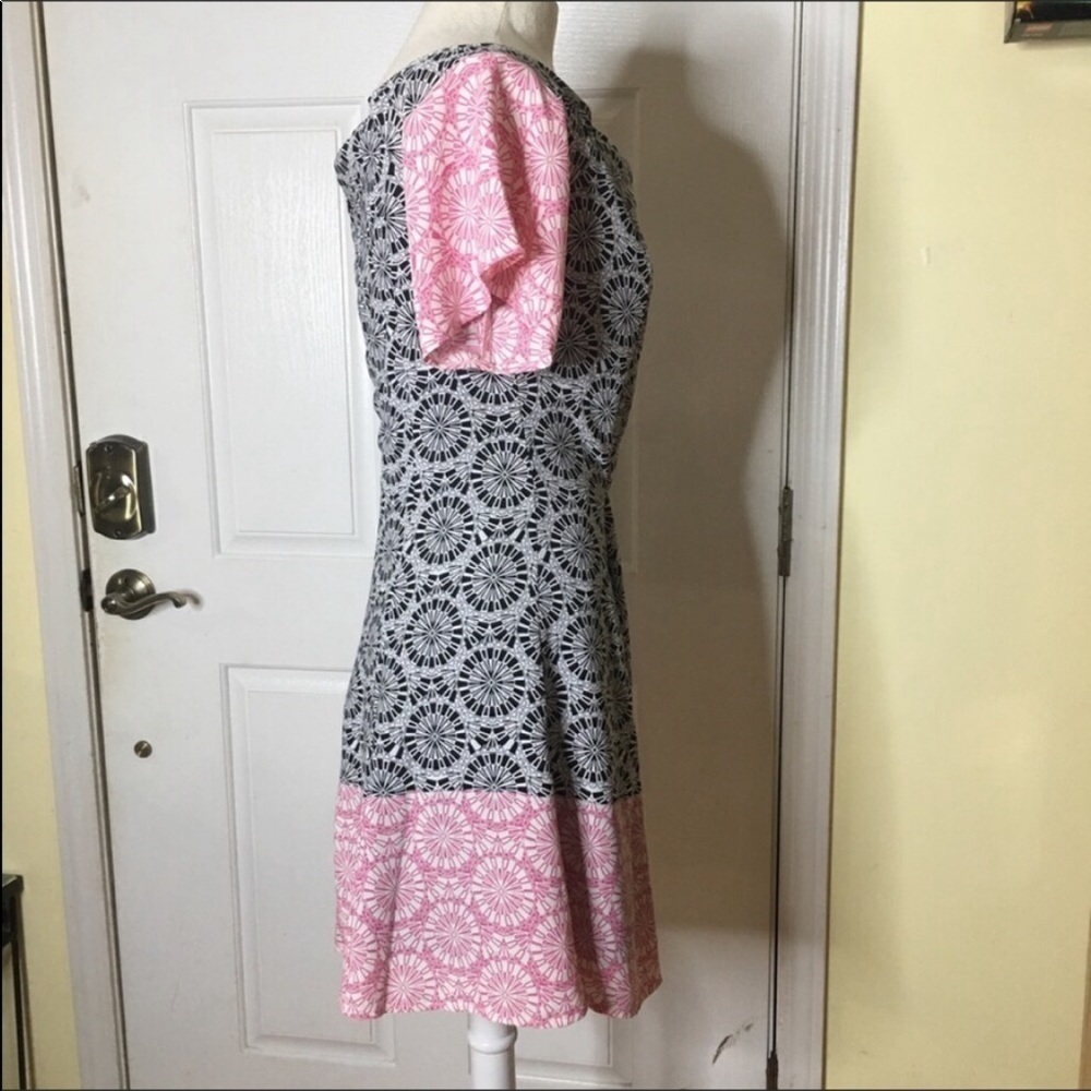 Gorgeous spring cold shoulder dress - Picture 4 of 6